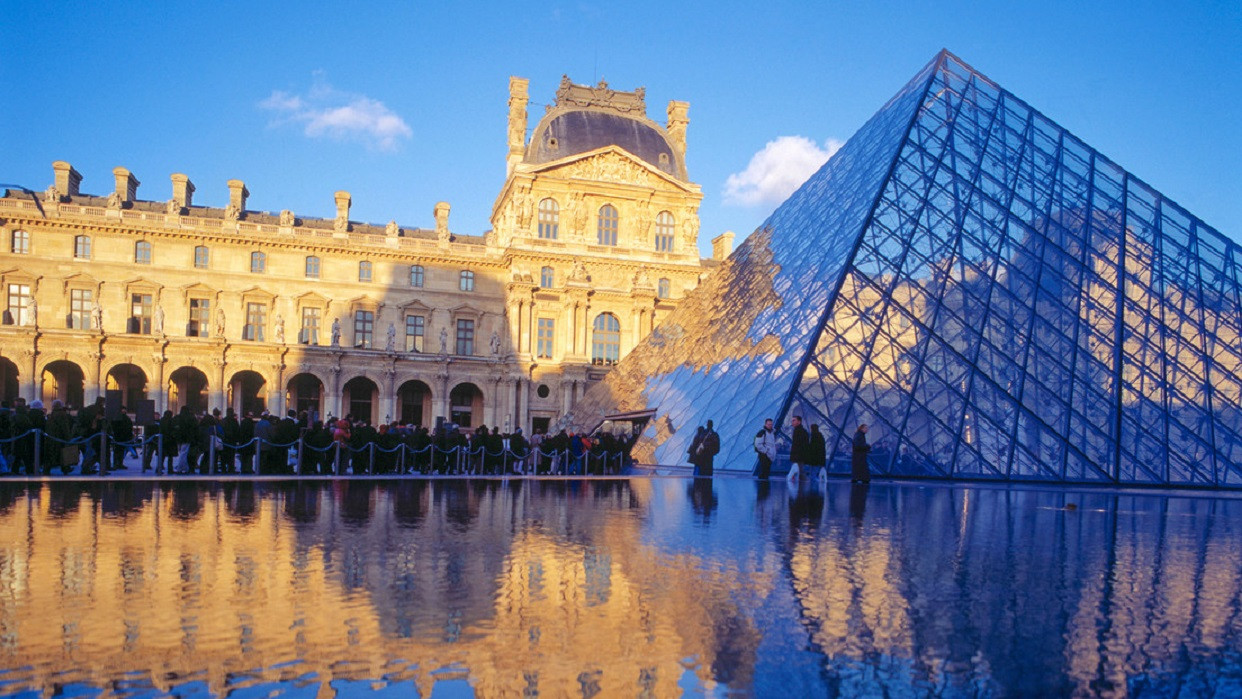 Diario Frontera, Frontera Digital,  Internacionales, ,En el marco de la investigación del Louvre, se les acusaría de delitos de robo en banda organizada y asociación ilícita con fines delictivos,Fiscalía francesa confirma arrestos por robo del Louvre 
y lamenta difusión "precipitada" de lo ocurrido