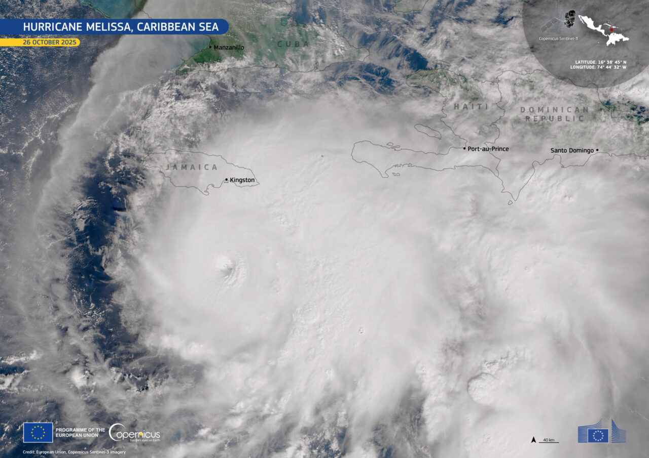 Diario Frontera, Frontera Digital,  Internacionales, ,El Centro Nacional de Huracanes (NHC, en inglés) de Estados Unidos prevé vientos destructivos, marejada ciclónica e inundaciones catastróficas que empeorarán en Jamaica durante el día y hasta esta noche. Foto EFE/ Unión Europea, Imágenes De Sentinel-3 De Copernicus,Melissa se transforma en huracán de categoría 5: pone en alerta a Jamaica y Cuba