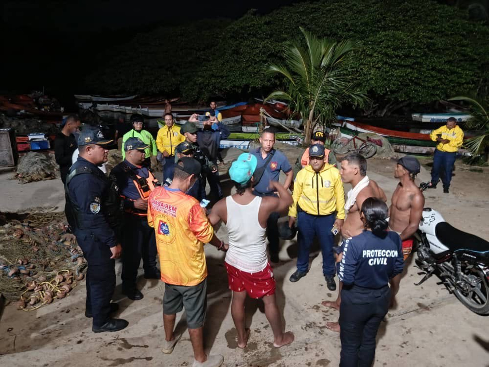 Diario Frontera, Frontera Digital,  Nacionales, ,Rescataron a cinco personas de una embarcación que quedó a la deriva en Cuyagua
