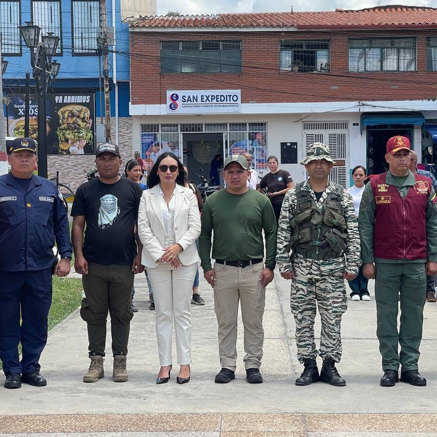 Diario Frontera, Frontera Digital,  Regionales, ,Juramentado equipo municipal para la Defensa Integra 
en el municipio Campo Elías de Mérida