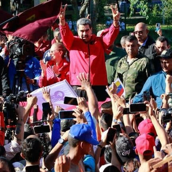 Diario Frontera, Frontera Digital,  Nacionales, ,Maduro en marcha por la Resistencia Indígena: "Somos los herederos 
de la raza guerrera, indomable e indestructible"