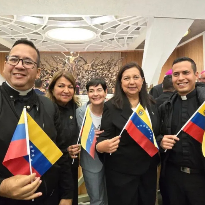 Diario Frontera, Frontera Digital,  Nacionales, ,Delegación venezolana sostuvo audiencia con el Papa León XIV 
tras canonización de San José Gregorio Hernández y Santa Carmen Rendiles