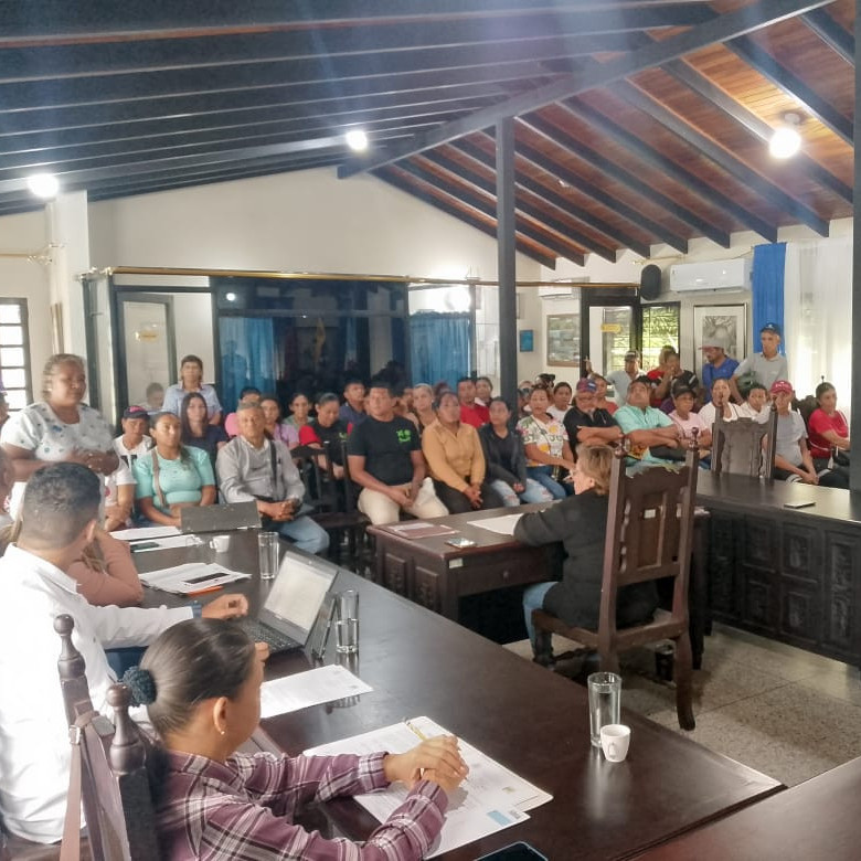 Diario Frontera, Frontera Digital,  El Vigía Panamericana, ,La comunidad “La Mano de Dios” solicita la afectación del terreno que ocupan en El Vigía