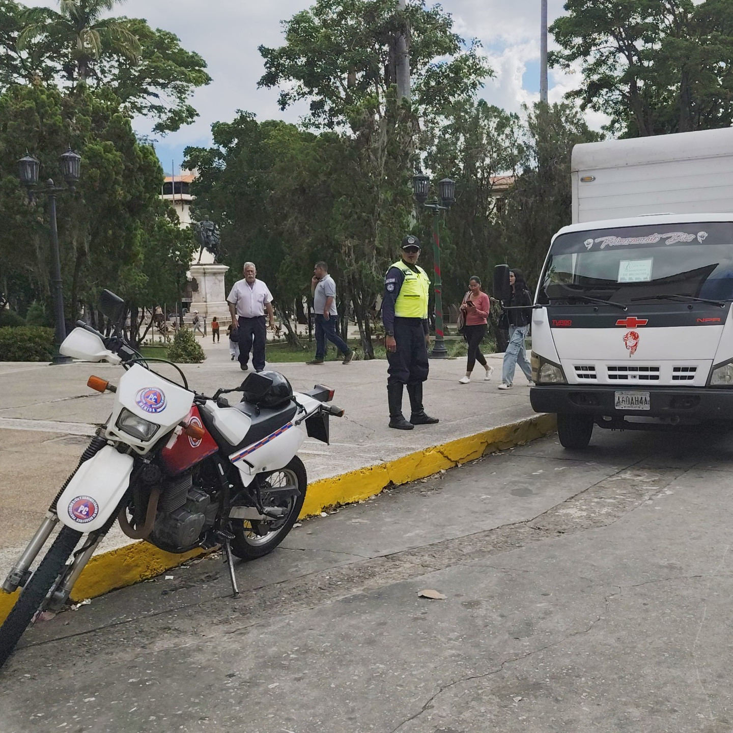 Diario Frontera, Frontera Digital,  Regionales, ,Gobernador Arnaldo Sánchez desplegó dispositivo de seguridad en el centro histórico de Mérida