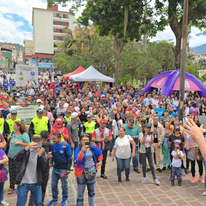 Diario Frontera, Frontera Digital,  Politica, ,Mérida conmemoró 13 años de la victoria de Chávez y reafirma la defensa de la soberanía y la paz