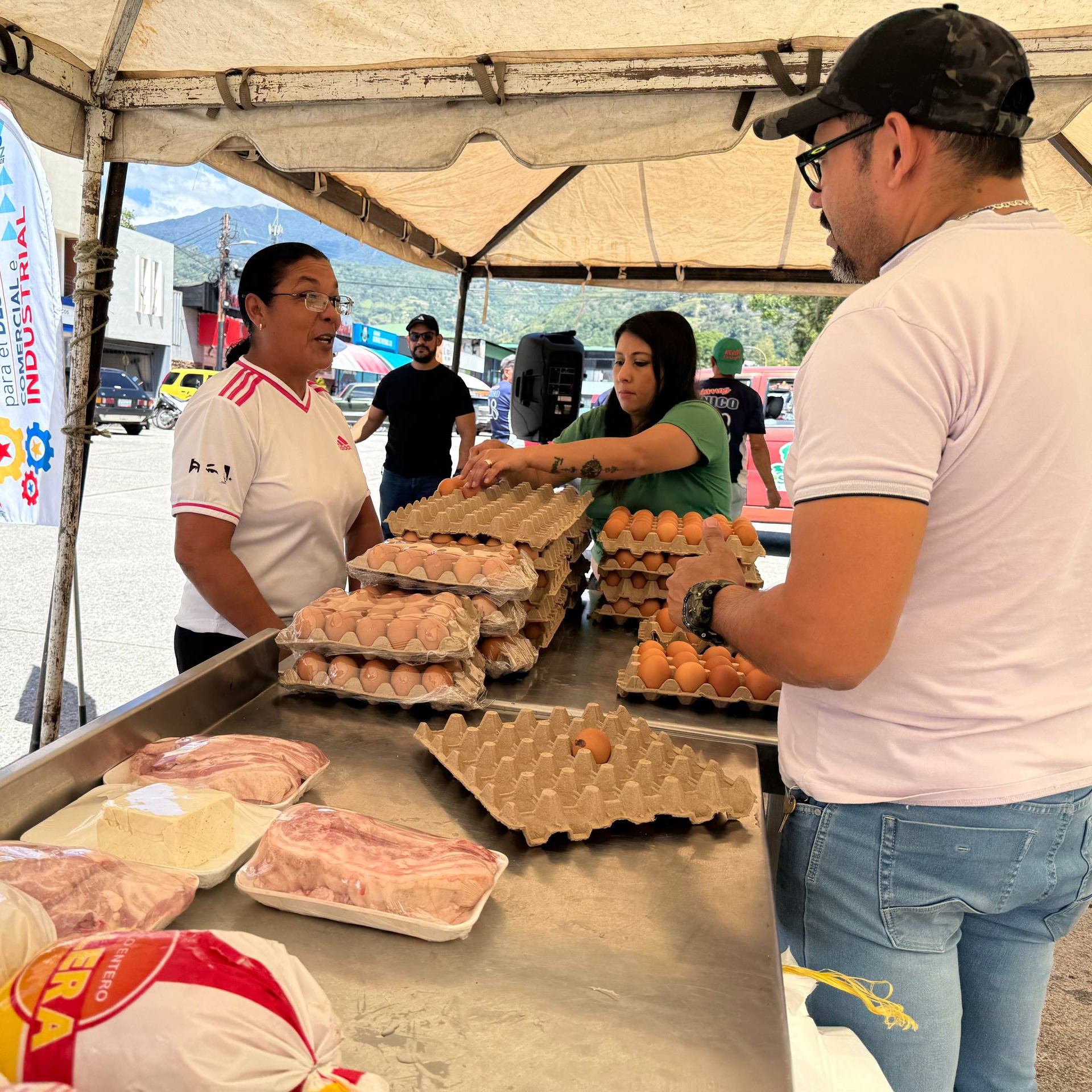 Diario Frontera, Frontera Digital,  Regionales, ,Gobernación de Mérida inaugura Gran Feria Navideña a precios solidarios