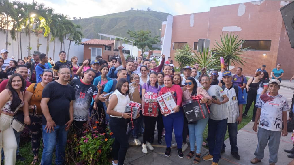 Diario Frontera, Frontera Digital,  Tecnología, ,Tromerca reafirma su compromiso de seguir siendo pilar fundamental en la movilidad del estado Mérida, gracias al esfuerzo y la lealtad de sus trabajadoras y trabajadores,Tromerca celebra 16 años de servicio con reconocimiento a su clase obrera