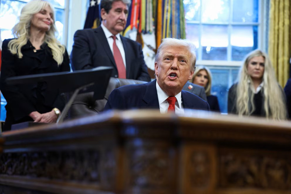 Diario Frontera, Frontera Digital,  Nacionales, ,El presidente de Estados Unidos, Donald Trump, responde a las preguntas de los periodistas en la Casa Blanca (REUTERS/Kevin Lamarque),Donald Trump elogió el acuerdo en el Senado para reabrir el Gobierno 
y prometió una vuelta rápida a la normalidad: “Es muy bueno”