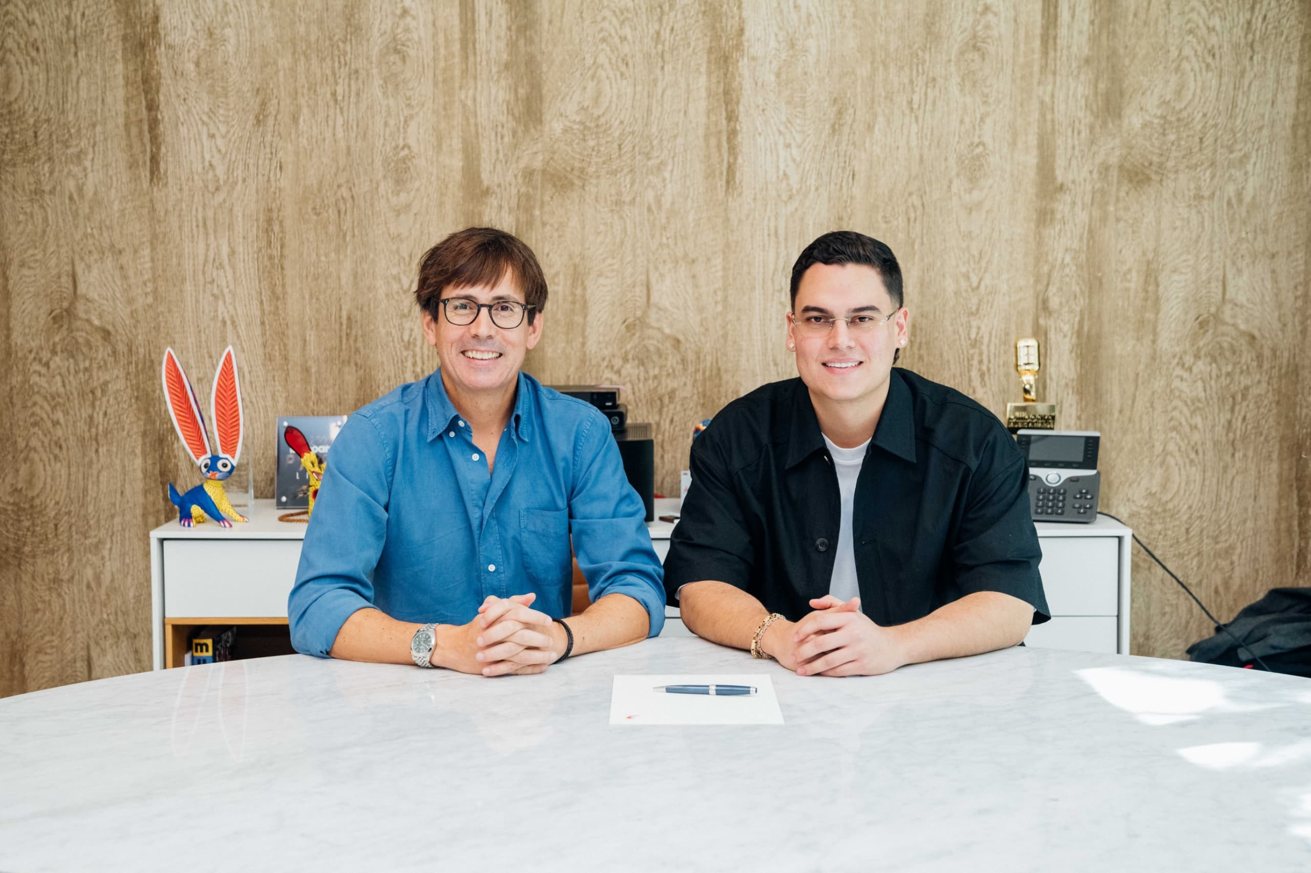 Diario Frontera, Frontera Digital,  Farándula, ,Miguel Bueno firma con Sony Music Latin y da un paso en su carrera con miras a la internacionalización