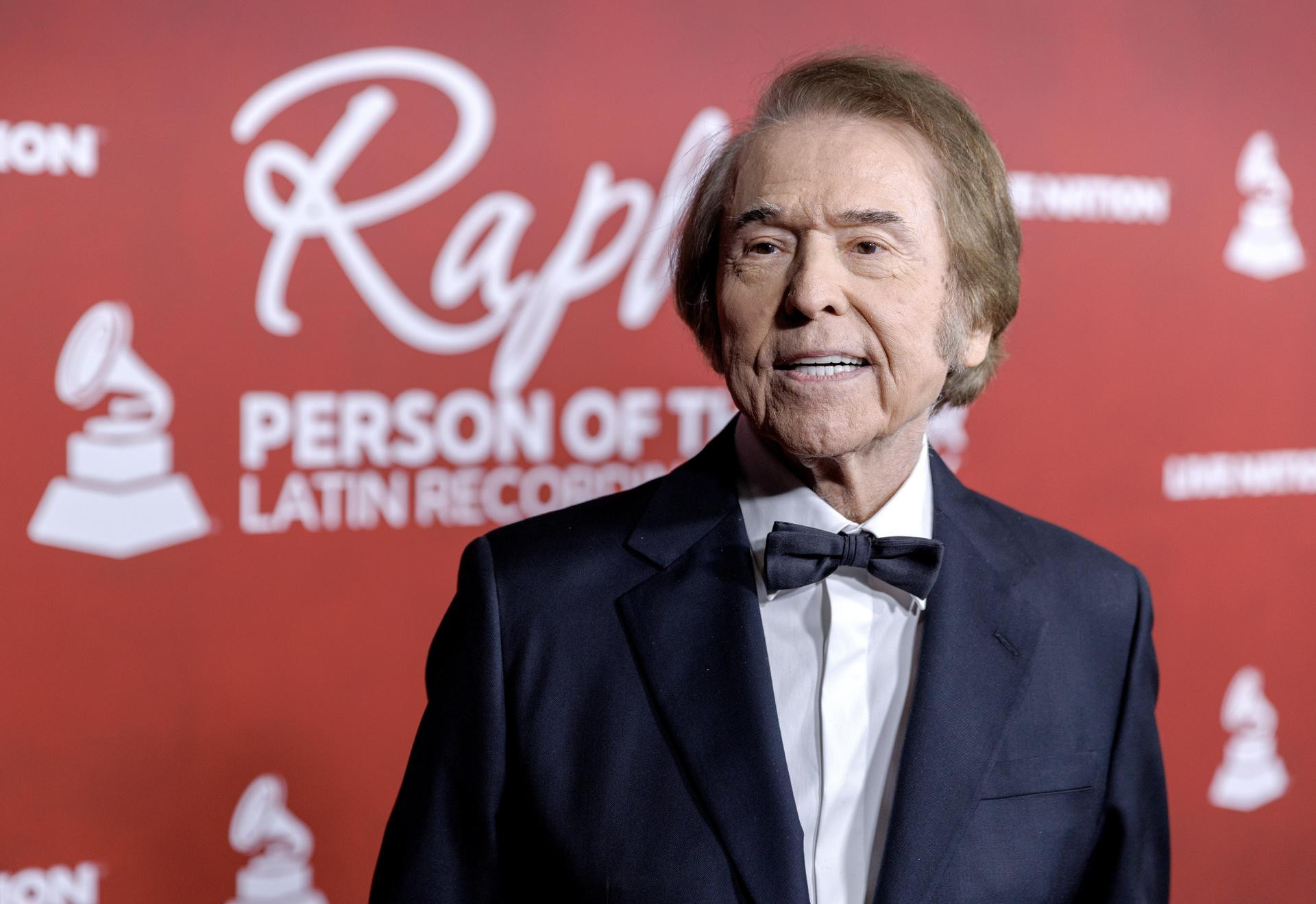 Diario Frontera, Frontera Digital,  Farándula, ,Raphael vivió su «gran noche» al ser homenajeado como persona del año en los Latin Grammy
