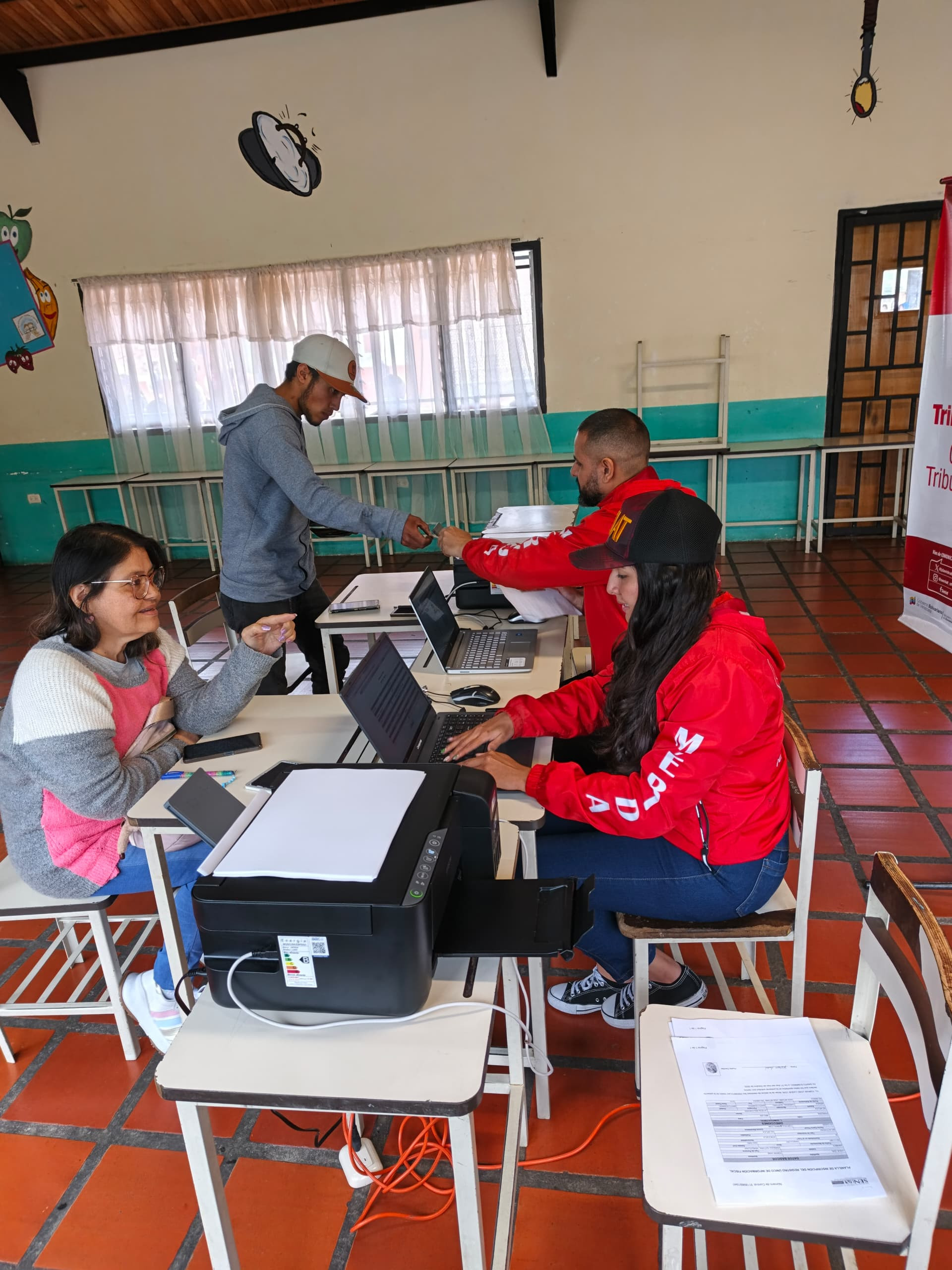 Diario Frontera, Frontera Digital,  Opinión, ,Desde el Seniat Mérida se ratifica el compromiso de seguir desarrollando actividades en comunidades organizadas, centros educativos y espacios públicos, como parte de una estrategia nacional orientada a la inclusión, la transparencia y el desarrollo económico local,Con todo éxito el Seniat desarrolló jornada fiscal en Santo Domingo