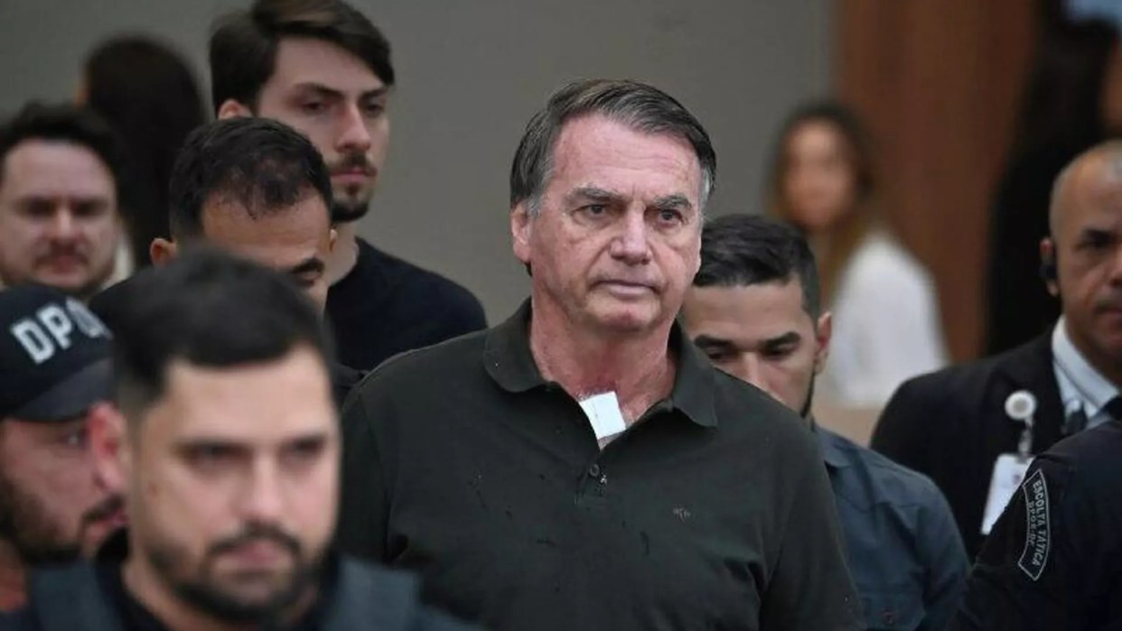 Diario Frontera, Frontera Digital,  Internacionales, ,La madrugada del 22 de noviembre intentó romper la tobillera electrónica que usaba dentro de su casa en Brasilia y, pocas horas después, el Supremo ordenó su traslado a la Superintendencia de la Policía Federal en Brasilia, donde permanece desde entonces,Corte Suprema de Brasil forma mayoría para mantener a Bolsonaro bajo custodia policial