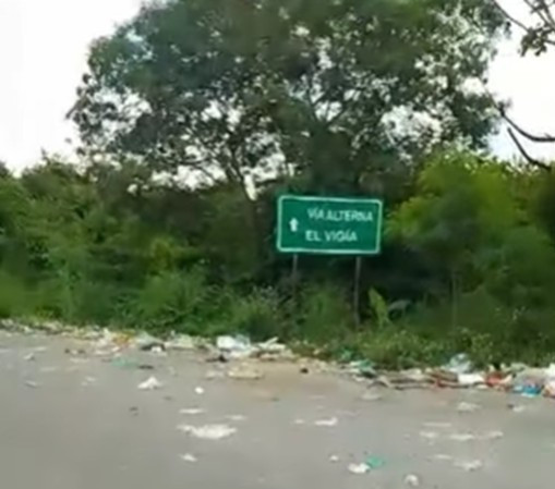 Diario Frontera, Frontera Digital,  El Vigía Panamericana, ,El llamado de reflexión a la ciudadanía para que no tomen esta arteria vial de vertedero de basura, por el contrario, mantengan y den buen uso a este espacio.,Vía alterna al puente sobre el río Chama convertido en botadero de basura