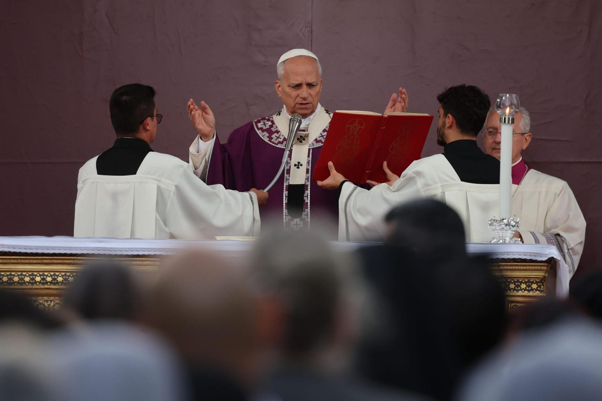 Diario Frontera, Frontera Digital,  Internacionales, ,Papa León XIV recalcó en misa de Difuntos que «la caridad vence a la muerte»