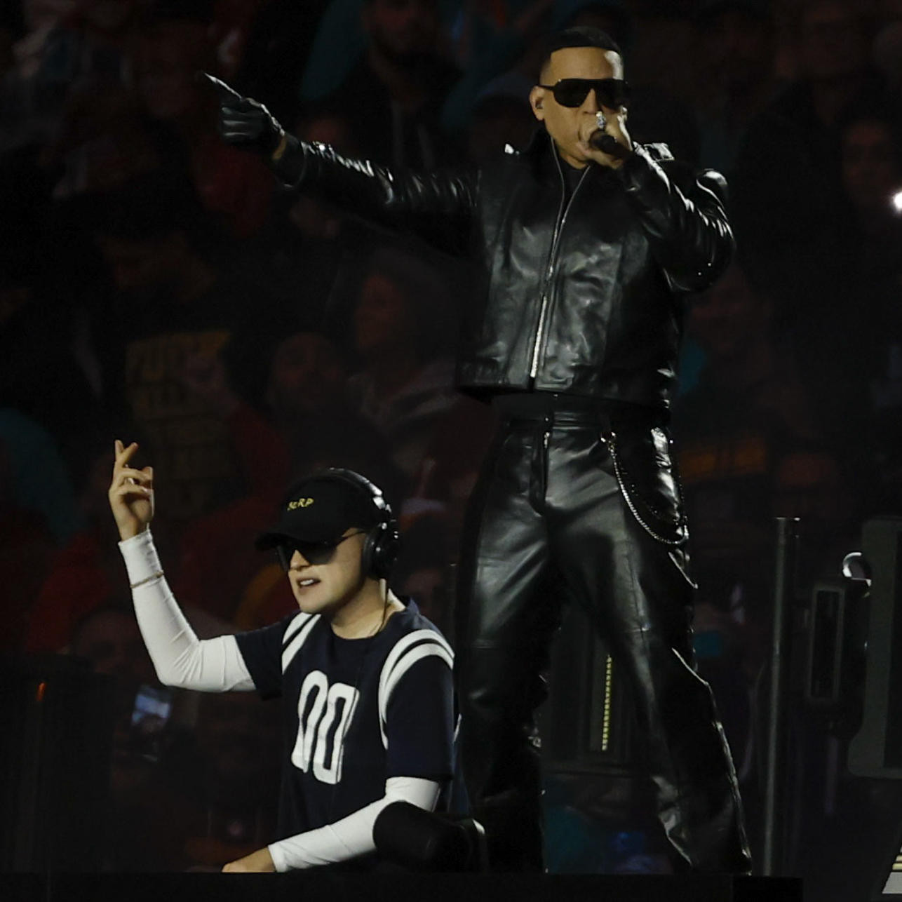 Diario Frontera, Frontera Digital,  Farándula, ,Bizarrap y Daddy Yankee pusieron a vibrar el Bernabéu durante el descanso del partido de la NFL