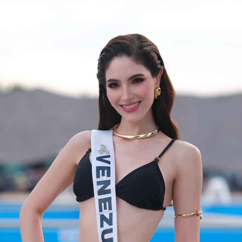 Diario Frontera, Frontera Digital,  Farándula, ,Stephany Abasali conquista con su desfile en traje de baño