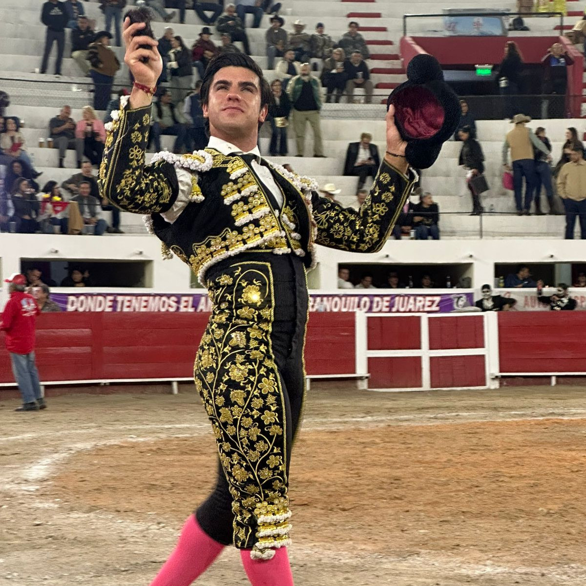 Diario Frontera, Frontera Digital,  Entretenimiento, ,“Colombo” arranca periplo azteca en Ciudad Juárez a hombros