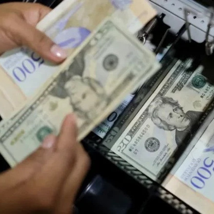 Diario Frontera, Frontera Digital,  Nacionales, ,Dólar oficial BCV llega a 240 bolívares y acerca más a Venezuela a la hiperinflación