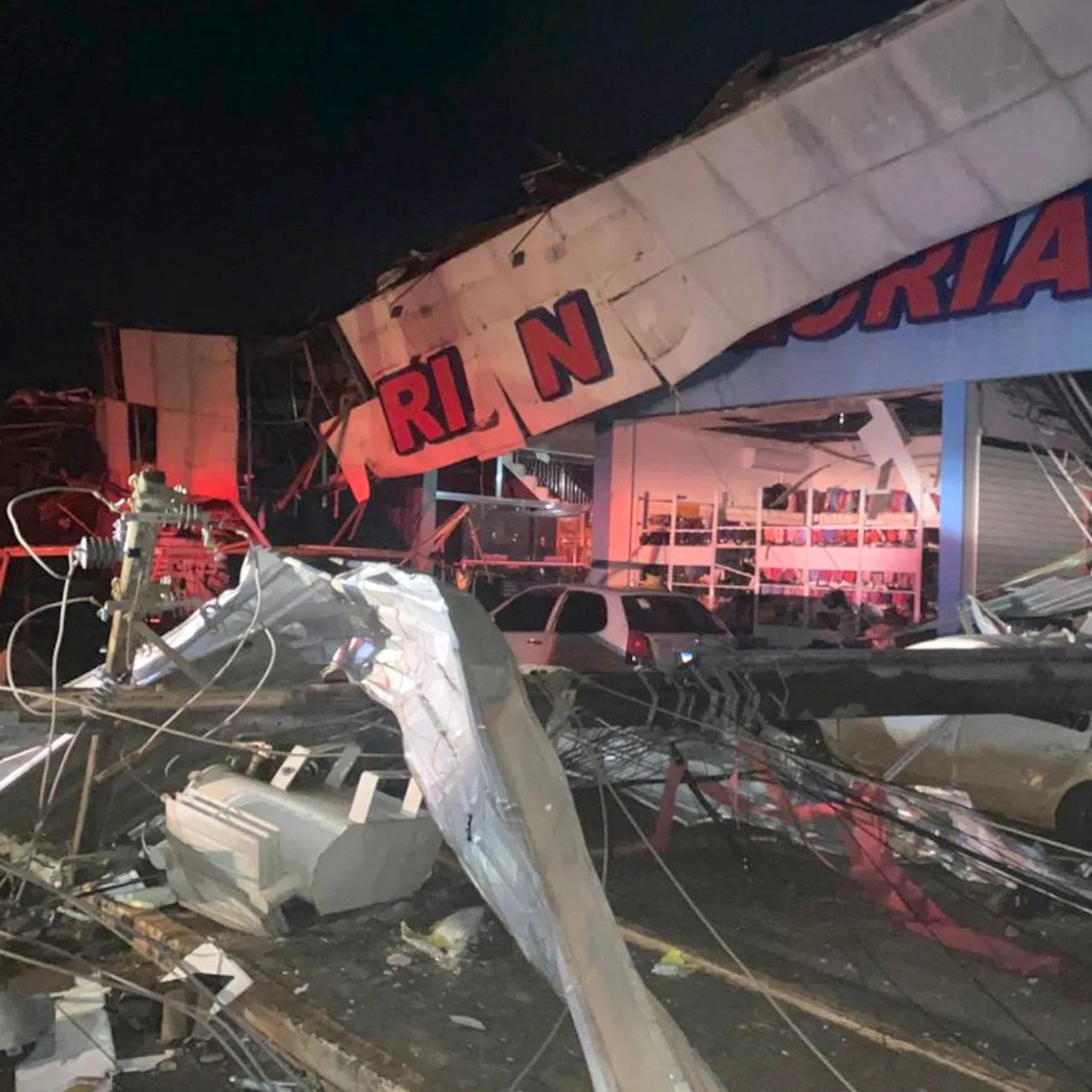 Diario Frontera, Frontera Digital,  Internacionales, ,Tornado arrasa el sur de Brasil y deja seis muertos y más de 400 heridos