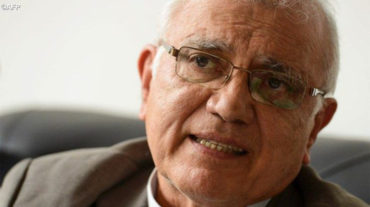 Diario Frontera, Frontera Digital,  Nacionales, ,A las 10:48 am, se informó que el cardenal, después del mal rato, ya está camino a su casa. Sin embargo, el hecho recuerda a cuando denunció que le impidieron viajar a Isnotú para la misa de acción de gracias tras la canonización de San José Gregorio Hernández y Santa Madre Carmen Rendiles.,Gobierno de Maduro confiscó el pasaporte del cardenal Baltazar Porras y le impidió salir del país