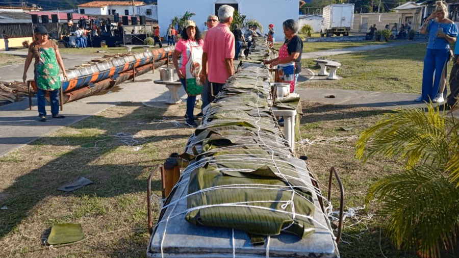 Diario Frontera, Frontera Digital,  Nacionales, ,Más allá del desafío gastronómico, el Hallacazo representa un espacio de encuentro, memoria y celebración colectiva,Trujillo se prepara para un "Hallacazo" histórico: 
Más de 30 metros de tradición y sabor