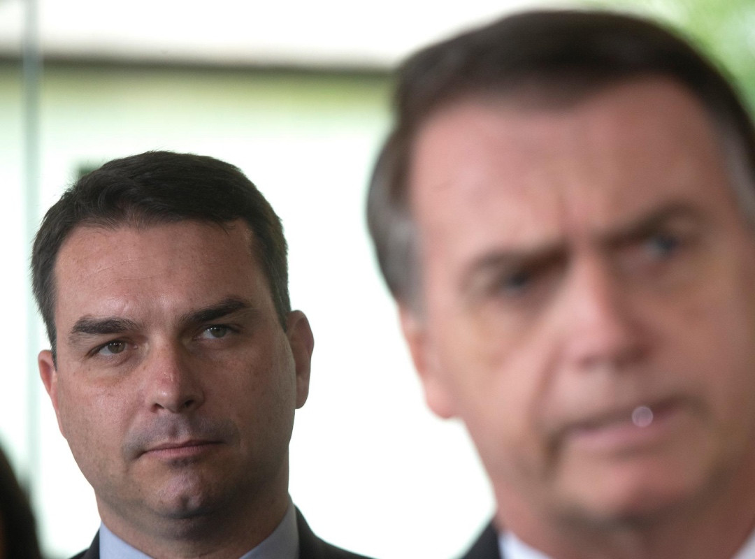 Diario Frontera, Frontera Digital,  Internacionales, ,Bolsonaro reafirma a su hijo como candidato presidencial en 2026 en una carta desde cárcel