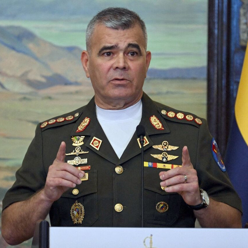 Diario Frontera, Frontera Digital,  Nacionales, ,Sobrevuelo de aviones de combate: Padrino López denuncia intento de intimidación de EE