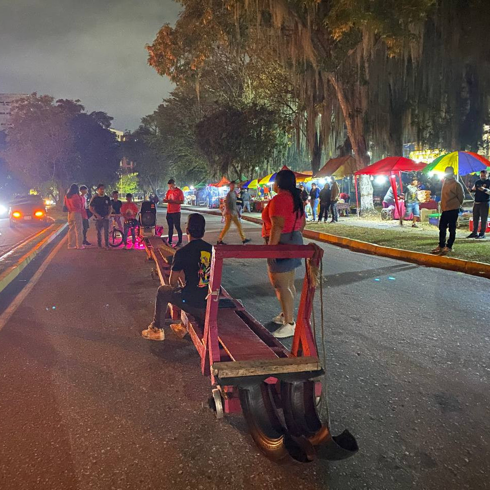 Diario Frontera, Frontera Digital,  Regionales, ,Celebran las carruchas en la avenida Las Américas de Mérida