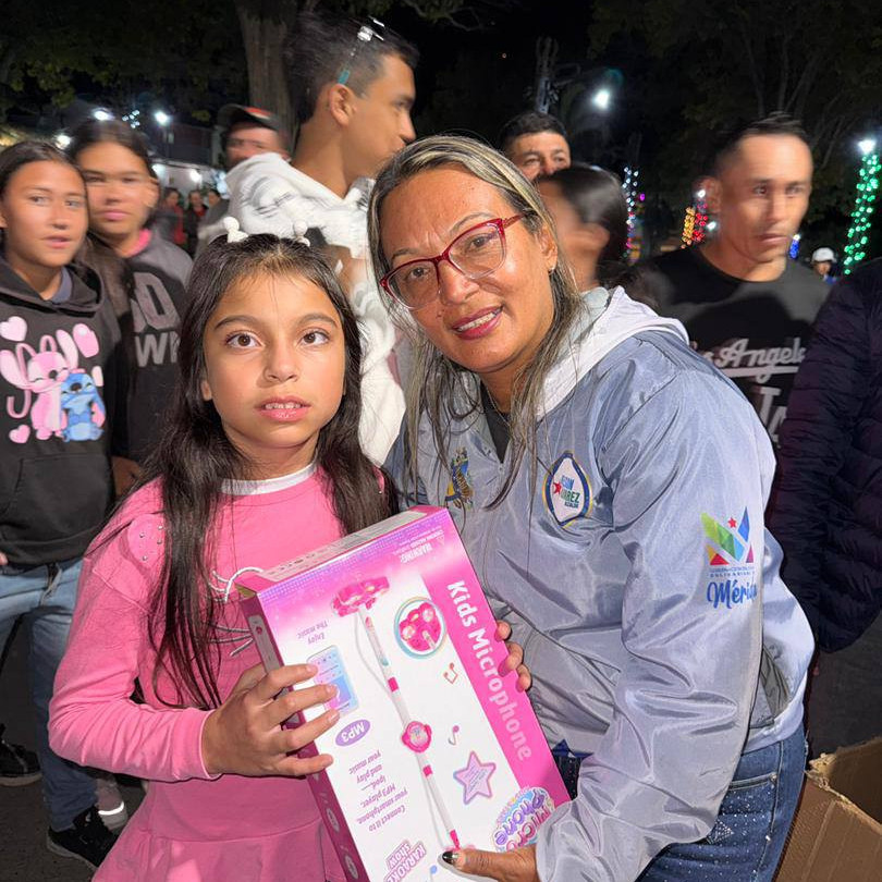 Diario Frontera, Frontera Digital,  Regionales, ,Alcalde Nelson Álvarez entrega juguetes a más de 100 niños en la parroquia El Morro