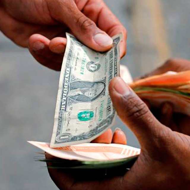 Diario Frontera, Frontera Digital,  Nacionales, ,Precio del dólar refleja un aumento acumulado de 479,26% en 12 meses