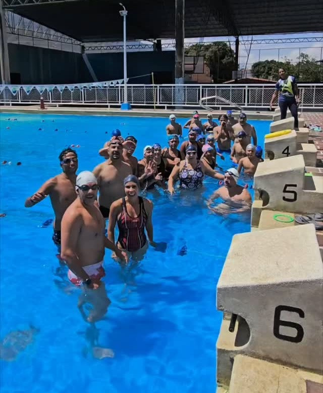 Diario Frontera, Frontera Digital,  Deportes, ,Este sábado en Mérida los clubes de natación realizaron un homenaje a Rafael Vidal