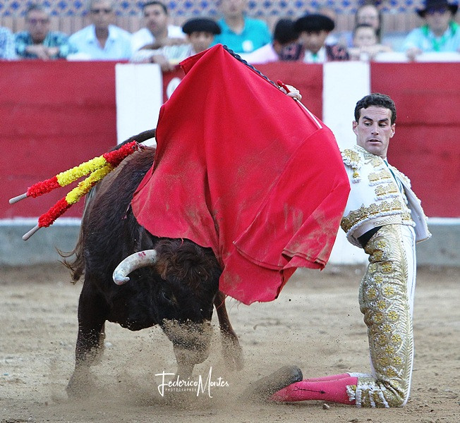 Diario Frontera, Frontera Digital,  Entretenimiento, ,FERIA DE SAN SEBASTIÁN – TERCERA DE ABONO │ Puerta Grande para la terna en tarde de excesos de cierre de feria