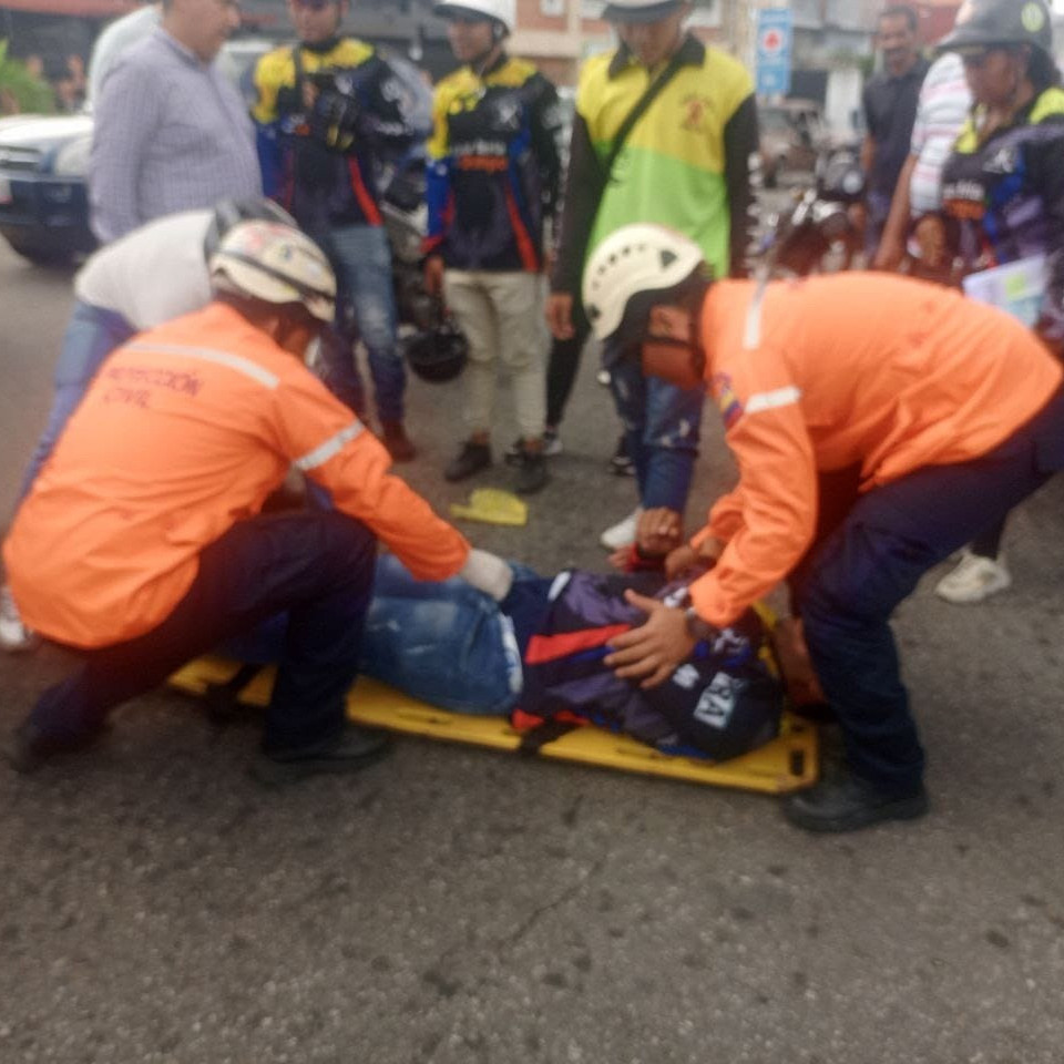 Diario Frontera, Frontera Digital,  Sucesos, ,Motorizado lesionado leve en colisión contra un vehículo en El Vigía
