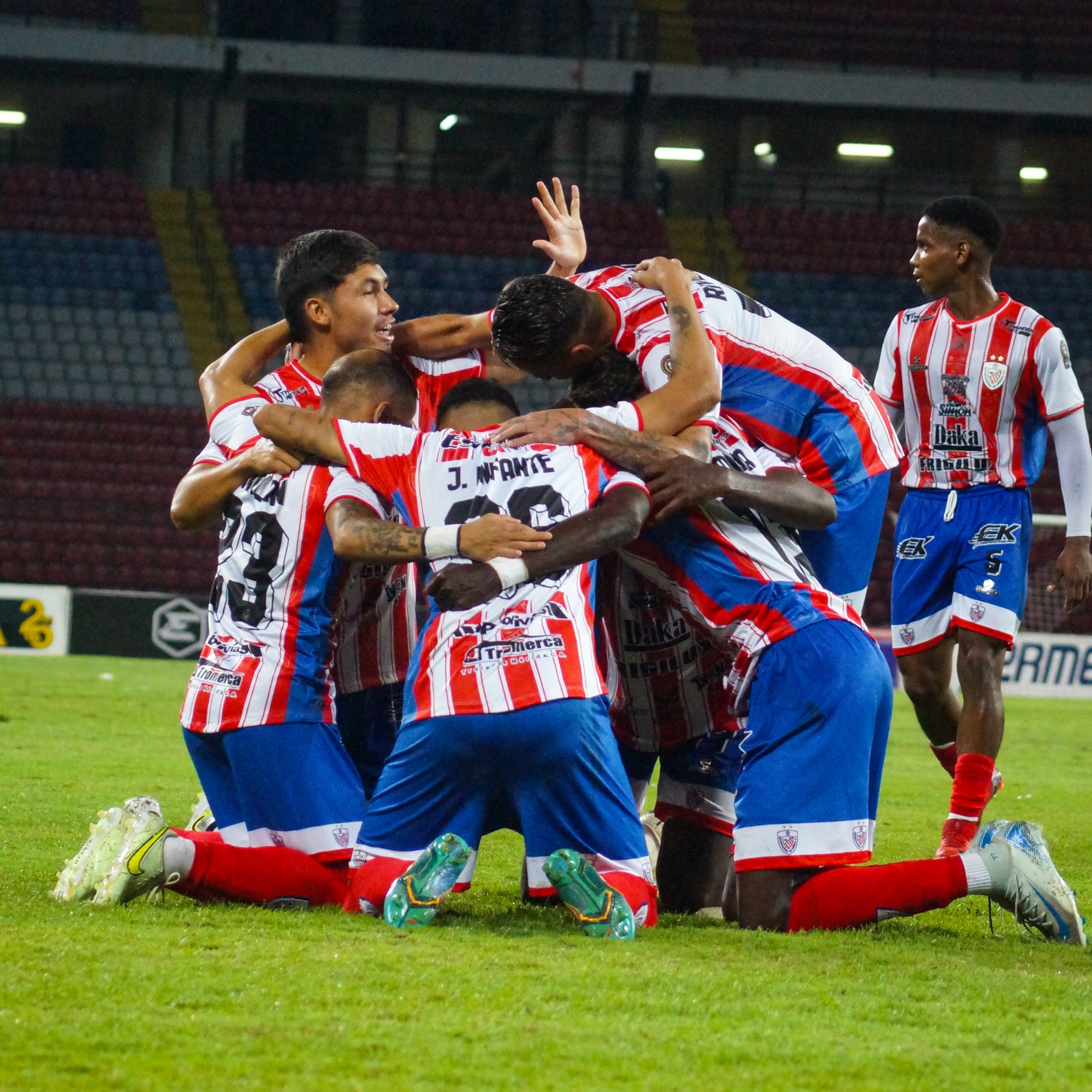 Diario Frontera, Frontera Digital,  Deportes, ,Estudiantes sumó de a tres ante Monagas SC