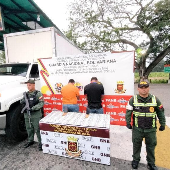 Diario Frontera, Frontera Digital,  Sucesos, ,GNB detiene a dos hombres con 64 mil dólares ocultos en sacos de abono en Santa Bárbara del Zulia