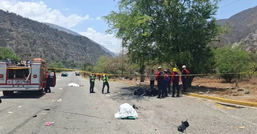 Diario Frontera, Frontera Digital,  Sucesos, ,Trágico accidente de tránsito en Los Higuerones de Mérida deja dos personas fallecidas