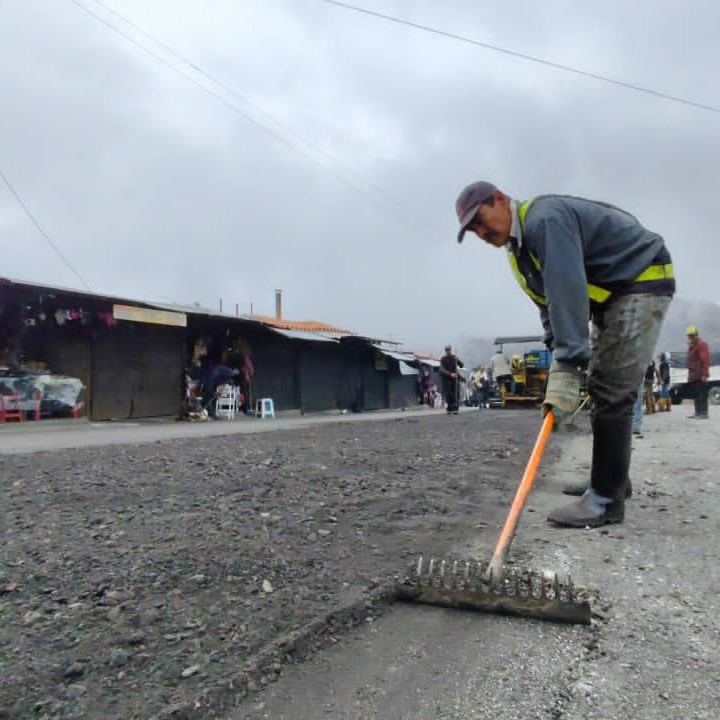 Diario Frontera, Frontera Digital,  Páramo, ,Gobernador Jehyson Guzmán aplica 2 500 toneladas de asfalto en la Troncal 007