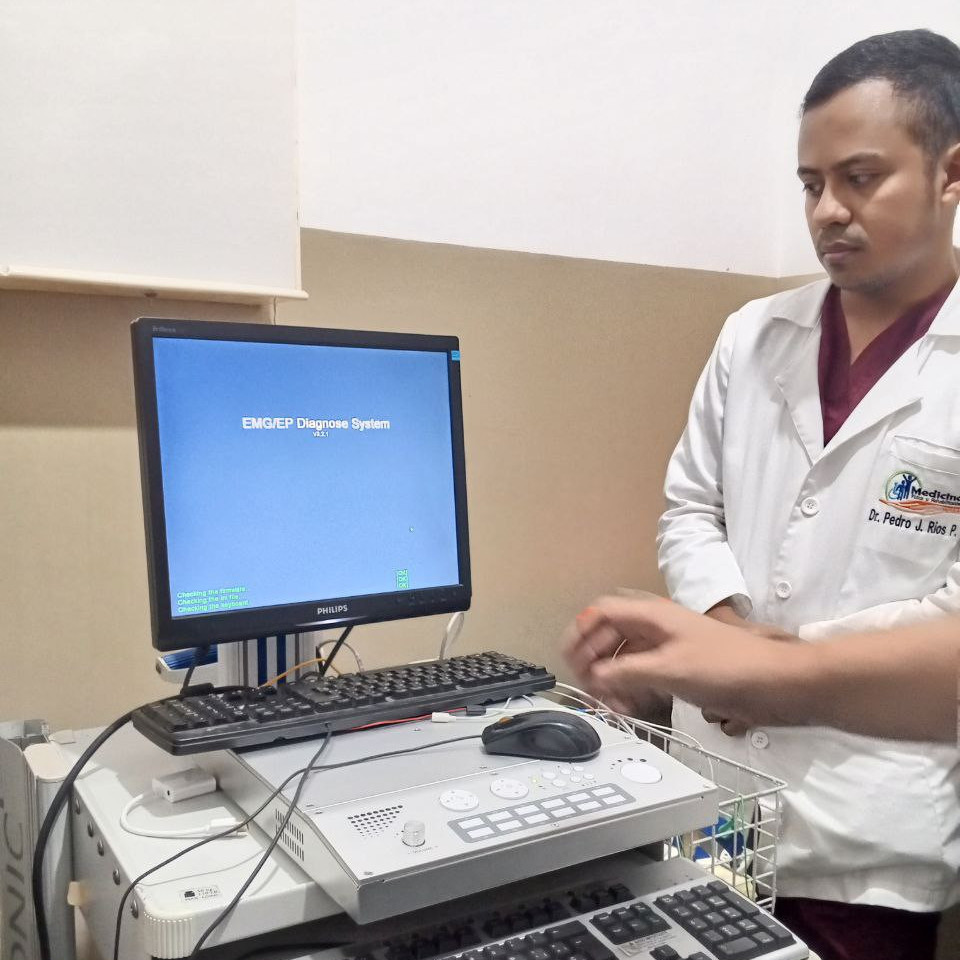 Diario Frontera, Frontera Digital,  Salud, ,Gobernación de Mérida entrega un electromiógrafo al Hospital Universitario de Los Andes