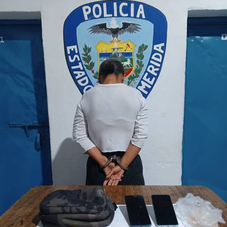 Diario Frontera, Frontera Digital,  Sucesos, ,Capturada mujer que intentó ingresar droga dentro de panes al retén de Glorias Patrias