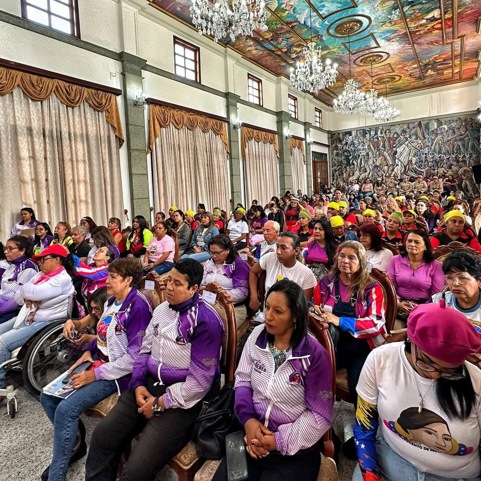 Diario Frontera, Frontera Digital,  Politica, ,14 vigíenses participaron en el seminario “Socialismo Feminista” pro lucha antifascista en Mérida