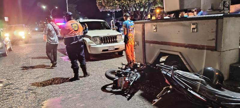 Diario Frontera, Frontera Digital,  Sucesos, ,Ciudadana en estado de ebriedad causó accidente en la av. Don Pepe Rojas de El Vigía