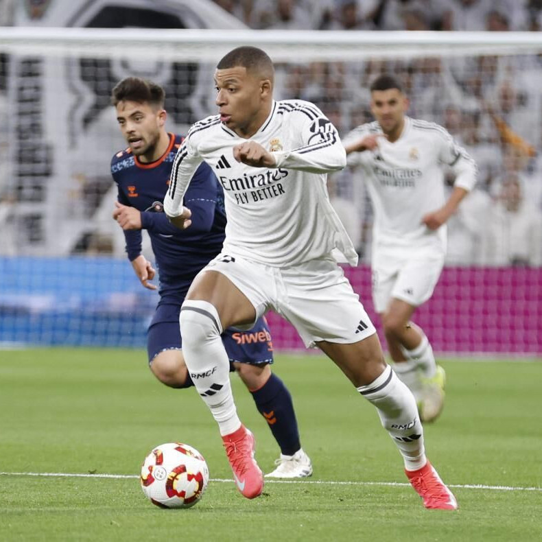 Diario Frontera, Frontera Digital,  Deportes, ,El Madrid sufre y gana 3-2 al Celta con doblete de Mbappé