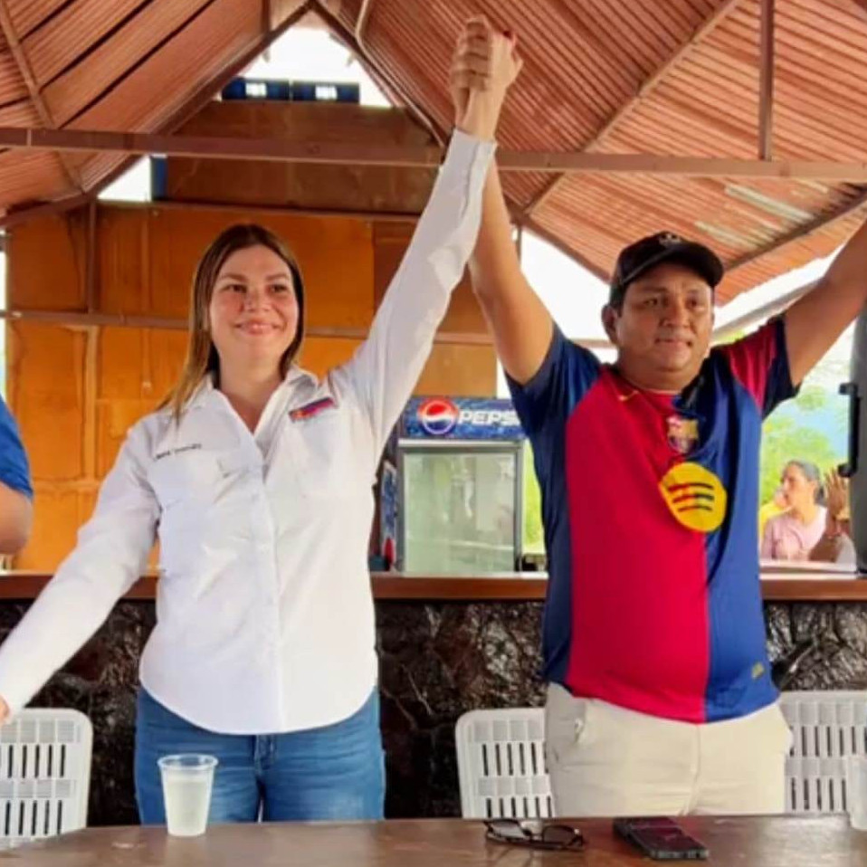 Diario Frontera, Frontera Digital,  Politica, ,Obispo Ramos de Lora se restea con Liliana Guerrero