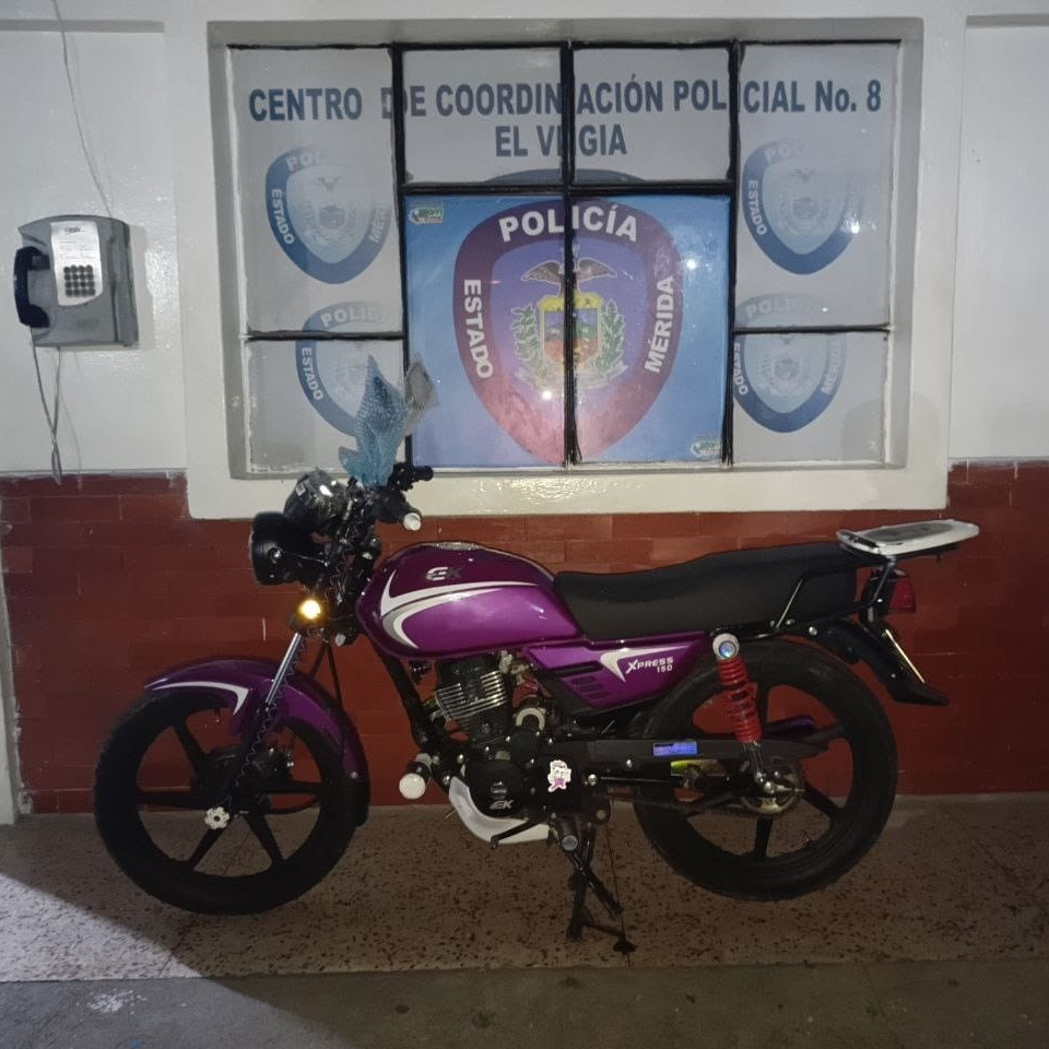 Diario Frontera, Frontera Digital,  Sucesos, ,Policía retuvo una moto por hacer maniobras indebidas en la vía pública en El Vigía