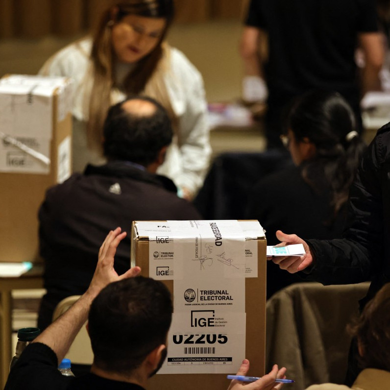 Diario Frontera, Frontera Digital,  Internacionales, ,Partido de Milei se impone en elecciones legislativas de Buenos Aires: 
«Se pintó de violeta el bastión amarillo»