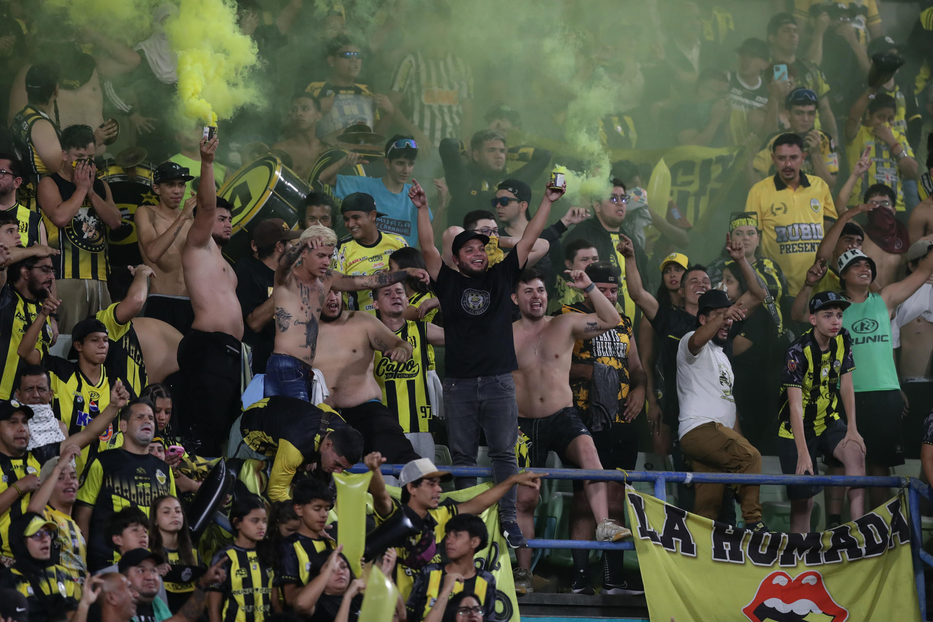 Diario Frontera, Frontera Digital,  Deportes, ,Liberaron a 24 hinchas del Deportivo Táchira que se encontraban detenidos en Caracas