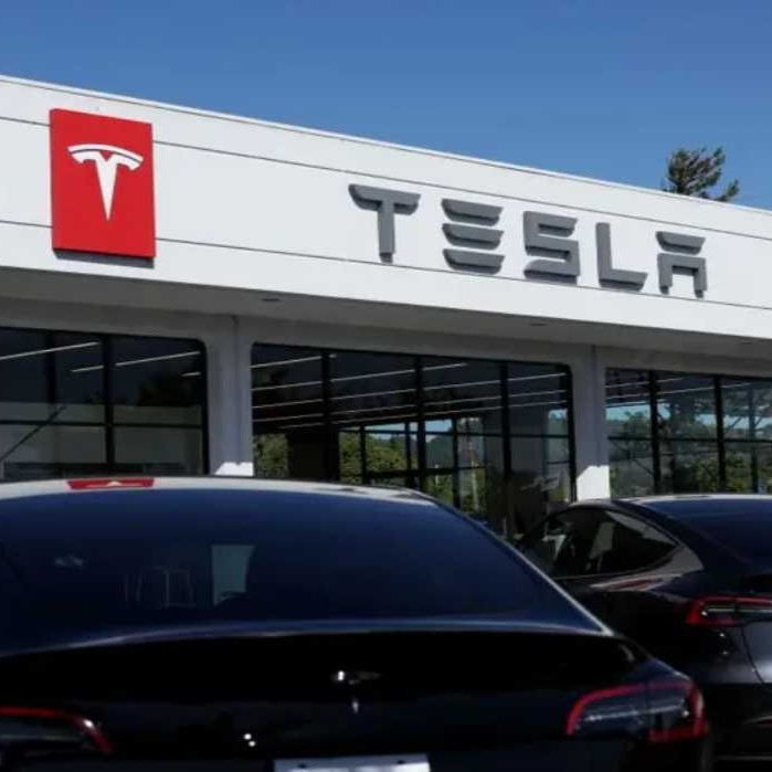 Diario Frontera, Frontera Digital,  Internacionales, ,Acciones de Tesla se hundieron casi 15% luego de fuertes ataques entre Elon Musk y Donald Trump