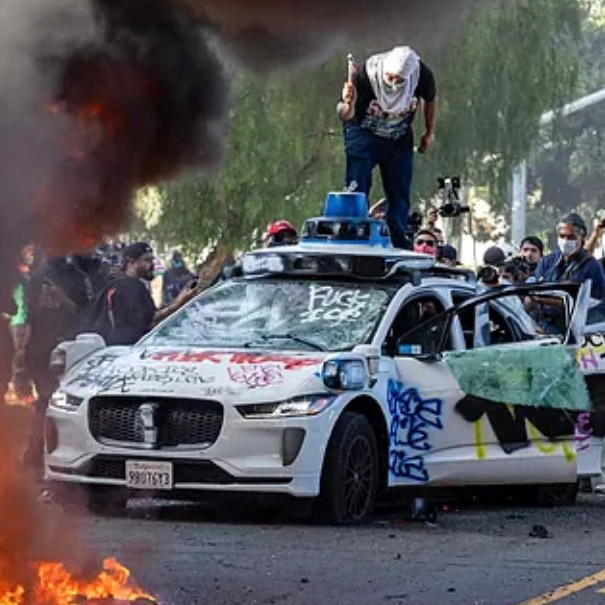 Diario Frontera, Frontera Digital,  Internacionales, ,Los Ángeles: Donald Trump abrió la puerta a encarcelar 
al gobernador de California tras protestas del fin de semana