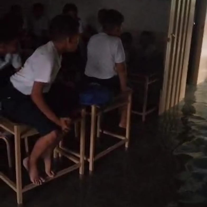 Diario Frontera, Frontera Digital,  El Vigía Panamericana, ,Inundada Escuela La Pedregosa de El Vigía