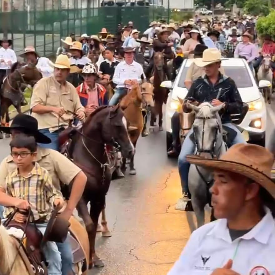 Diario Frontera, Frontera Digital,  El Vigía Panamericana, ,Más de 400 caballistas participaron en cabalgata de Asodegaa en su 65 aniversario
